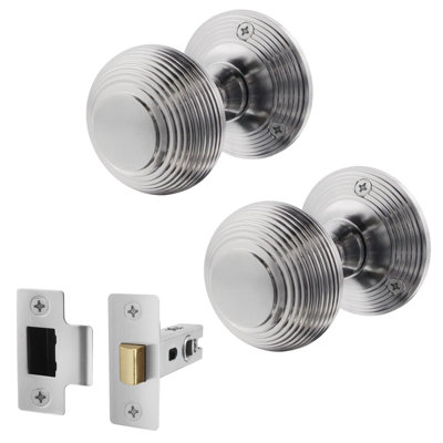 B&Q -  Beehive Door Knob Set Satin Chrome1 Pair Of Reeded Mortice Knobs (55mm) & Latch (76mm) For Internal Doors