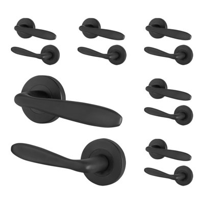 Afit Black Door Handles Round Rose6 Pairs Of Matt Black Internal Lever HandlesSanteau Range from B&Q