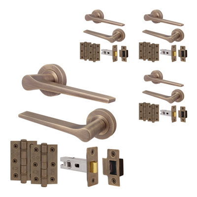 Afit Antique Brass Door Handle Latch SetInternal Door Handle With 64mm Latch And 76mm HingesTempo 4 Pack from B&Q