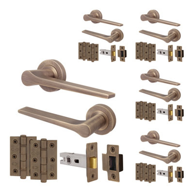 Afit Antique Brass Door Handle Latch SetInternal Door Handle With 64mm Latch And 76mm HingesTempo 5 Pack from B&Q