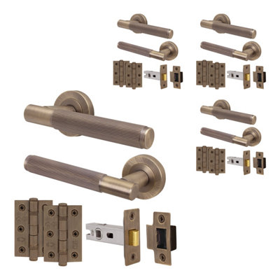 Afit Antique Brass Door Handle Latch SetInternal Door Handle With 64mm Latch And 76mm HingesLinea 4 Pack from B&Q