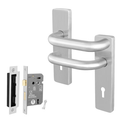 Afit Stainless Steel Door Handles Key Lock Kit19mm Return To Door Lever On Backplate HandlesSatin Finish from B&Q