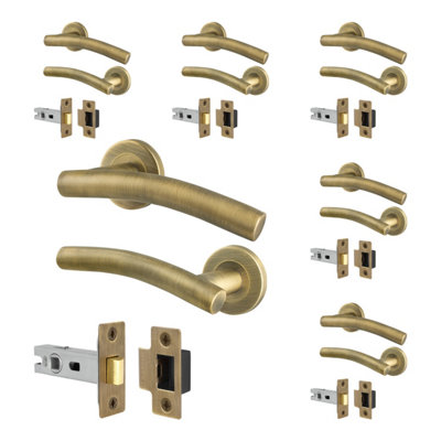 Afit Brass Door Handles Round Rose6 Pairs Of Antique Brass Curved Internal Lever Handles And Latch 64mmArco Range from B&Q