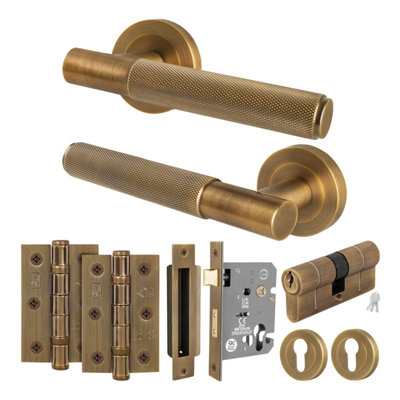 B&Q -  Antique Brass Door Handle Euro Lock And Double Cylinder Kit1 Pair Of Knurled Internal HandlesLocksHingesNurl