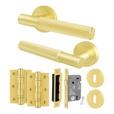 B&Q -  Satin Brass Door Handle Round Rose Key Lock Kit1 Pair Of Knurled Internal Lever HandlesLock 64mm And HingesNurl