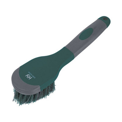 Hyshine Active Groom Bucket Brush Alpine Green (One Size) from B&Q