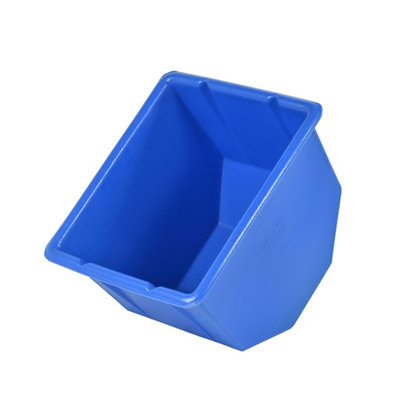 Stubbs Soak N Roll Horse Hay Soaker Blue (One Size) from B&Q