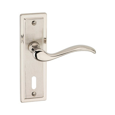Urbn-Living Satin NickelKeyholeSet Of 1Urfic Porto Lever Door Handles