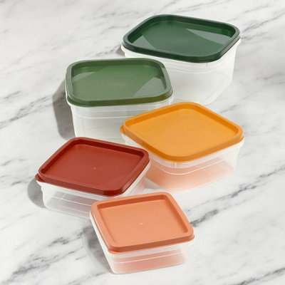 Urbn-Chef Urbnchef 18Cm Length 5 Pcs Square Plastic Food Storage Containers & Airtight Lids Sets from B&Q
