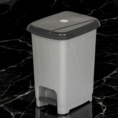 Urbn-Living Urbnliving 8L Grey Mini Pedal Bin Kitchen Bathroom Toilet Recycle Waste Garbage Storage Dustbin from B&Q