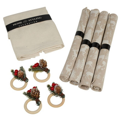 Urbn-Living Urbnliving 12 Pcs Washable Christmas White Reindeer Placemat & Napkin Ring Set Festive Acorn Berries Decor from B&Q