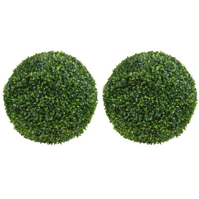 Urbn-Living Set Of 236Cm Artificial Buxus Decorative Hanging Ball Tree from B&Q