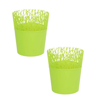 Urbn-Living GreenSet Of 2Mini Plastic Flower Planter Pots183X160X160 Cm from B&Q