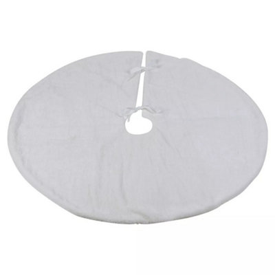 Urbn-Living White Fluffy90Cm Santa & Reindeer Christmas Tree Skirt from B&Q