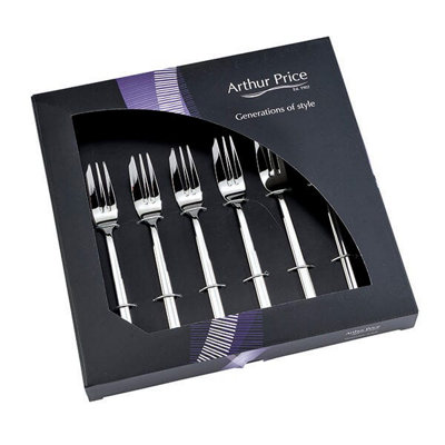 B&Q -  Classic Horizon Box Of 6 Pastry Forks