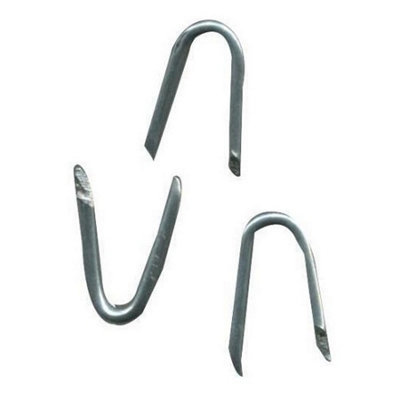 Challenge Zinc Plated Netting Staples Grey (20mm) from B&Q