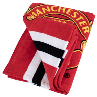 Manchester United Fc Unisex Red Core Stripe Beach Towel In - Image 3