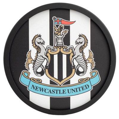 Newcastle United Fc Metal Crest Sign - White/Black/Grey - Image 3