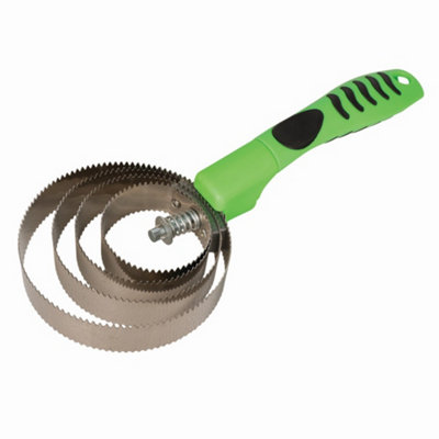 Hyshine Vivid Spring Horse Curry Comb Green (One Size) from B&Q