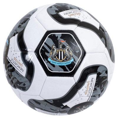  - Newcastle United Fc Tracer Football White/black/grey (5)