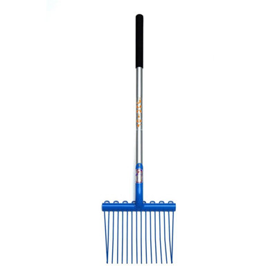 Fyna-Lite Long Handled Shavings Fork Blue (80Cm) from B&Q