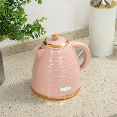 Homcom Light/Blue/Pink Electric Kettle, Fast Boil, 1.7L, 3Kw, Swivel, Ripple - Image 6