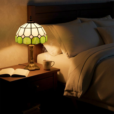 Homcom Green Tiffany-Style Table Lamp For Bedroom, Bulb Not Included - Image 9