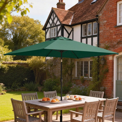 Outsunny Garden ParasolOutdoor Umbrella With Tilt FunctionGreen from B&Q