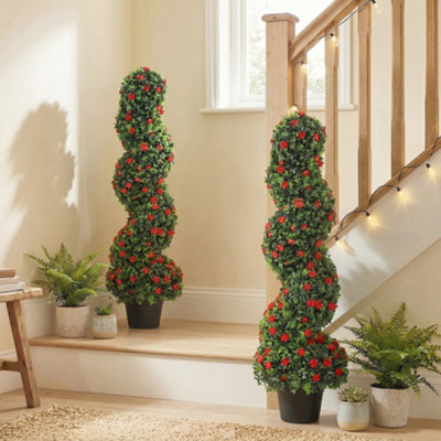 B&Q -  Artificial Rose Topiary Tree With 630 Leaves And 133 FlowersSet Of 2
