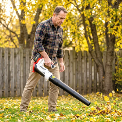 Outsunny Leaf Blower Cordless With 4000Mah Battery & Charger from B&Q