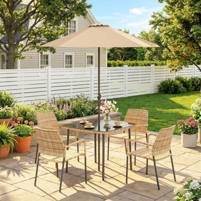 B&Q -  4 Seater Rattan Dining Set With ParasolLight Brown
