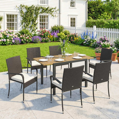 B&Q -  6 Seater Rattan Garden Furniture Set With Stackable ChairsCream