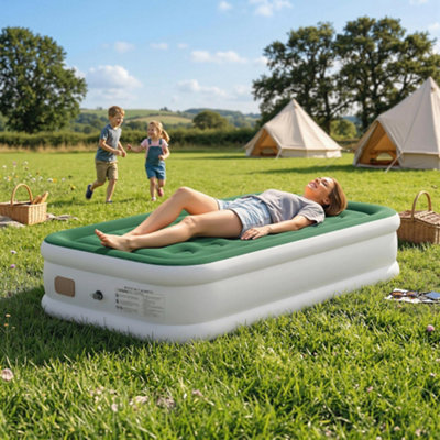 Outsunny Inflatable MattressSingle Air Bed With Built-In PumpDark Green from B&Q