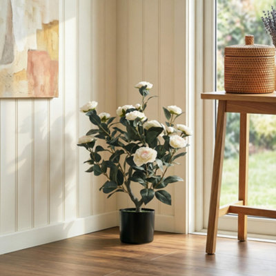 B&Q -  65Cm Artificial Camellia Flower Plant With 116 Lush LeavesWhite