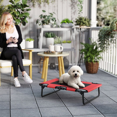 Pawhut Raised Dog Bed With Breathable Mesh For S & M DogsRed from B&Q
