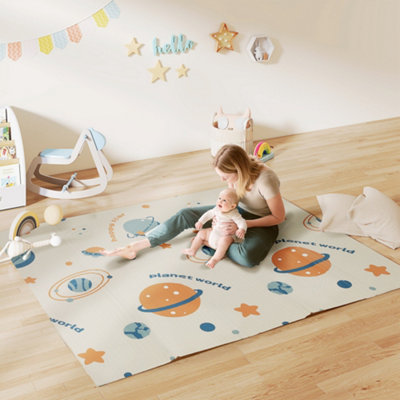 B&Q -  Baby Play MatFoldable Activity PlaymatAstronaut & Planet Theme