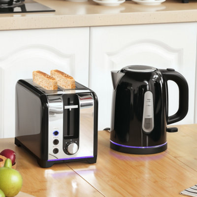 B&Q -  1.7L 3000W Rapid Boil Jug Kettle And 2-Slice Toaster SetBlack