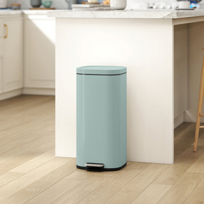 Homcom Green Kitchen Bin, Pedal Bin With Lid, Removable Inner Bucket, 30L