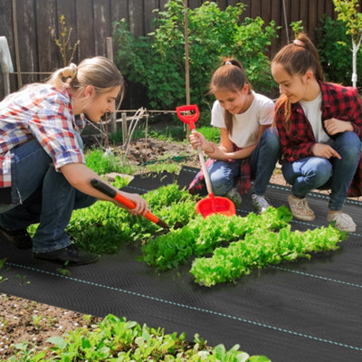 Outsunny 2M X 90M Weed Control MembraneHeavy Duty Weed Barrier Fabric from B&Q