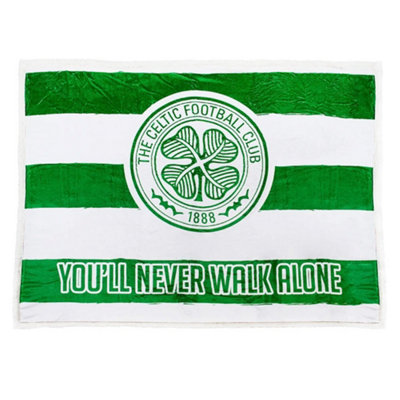 B&Q Green/White Celtic Fc Youll Never Walk Alone Sherpa Fleece Blanket (150Cm X 120Cm)