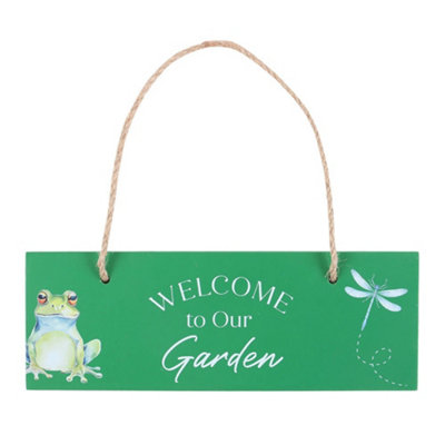  - Something Different Welcome To Our Garden Hanging Sign Green (One Size)