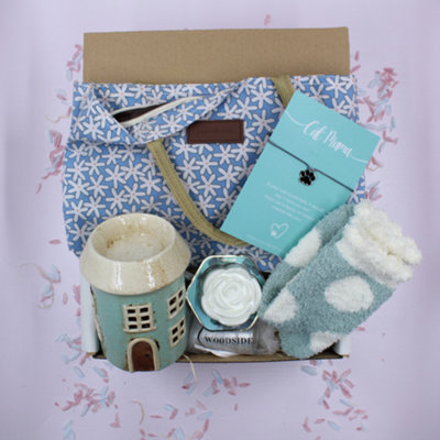 Cat Mama Home Fragrance Burner & Wax Melt Gift Treat Box from B&Q