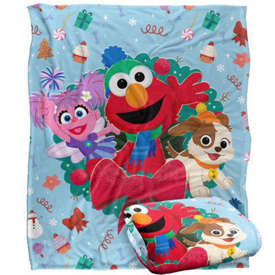 Sesame Street Furry Friends Wreath Blanket Multicoloured (One Size) from B&Q
