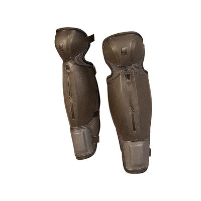  - Alm Manufacturing Ch017 Leg Protectors Multi Colour (One Size)