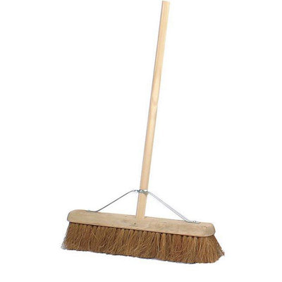 Embled 18'' Contract Soft Natural Coco Platform Broom One Colour (One Size) from B&Q