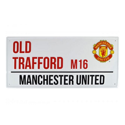 Manchester United Fc Unisex White Metal Street Sign In - Image 4