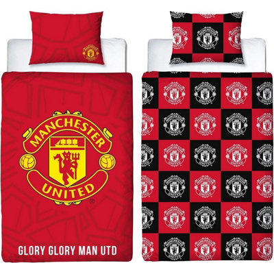 Manchester United Fc Unisex Red Crest Reversible Duvet Set In | Size: Single - Image 3