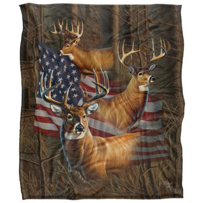 Jq Licensing Silky American Flag Deer Supersoft Blanket Multicoloured (152Cm X 127Cm) from B&Q