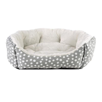 Dream Paws Scalloped Dog Bed Grey (M) from B&Q