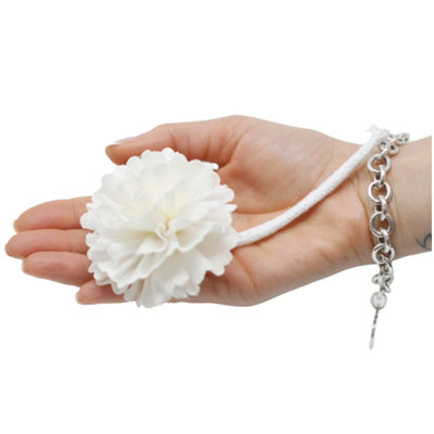 Natural Diffuser Flowers Medium Carnation On String from B&Q